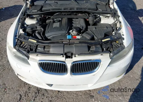 2007 BMW 328I из США, поврежденный, VIN WBAWR33557PX78057